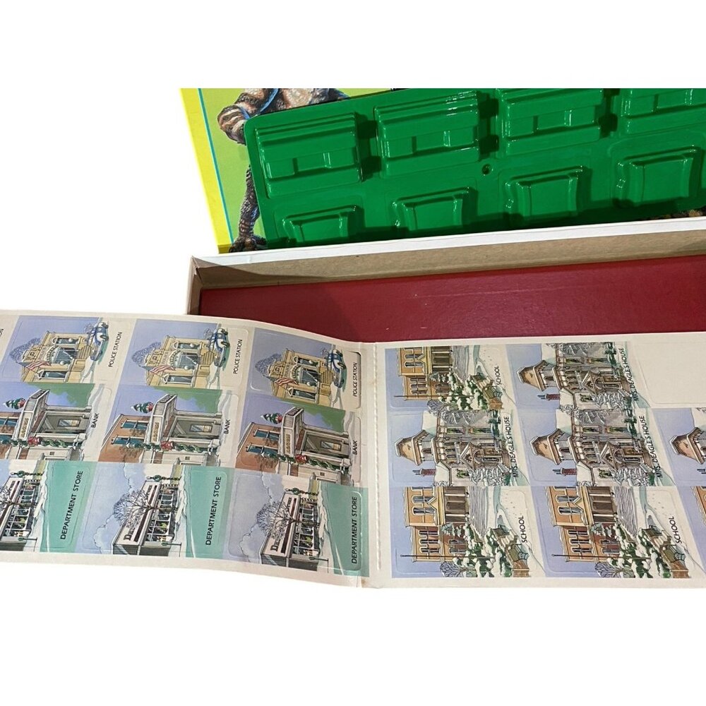 1984 Gremlins Board Game by Golden 100% Complete Unused & Unpunched Vintage - Picture 3 of 11